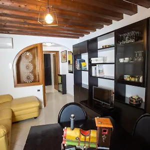 Ca' Arte E Vacanze Mytravelchioggia Ferienhaus Chioggia